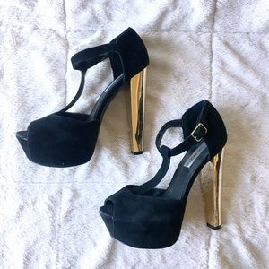 Steve Madden Black and Gold Stilettos